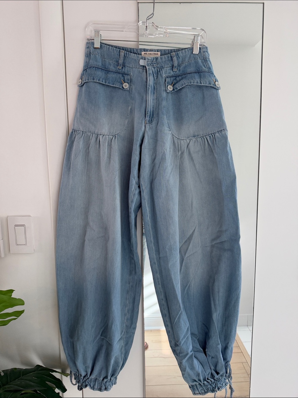 Free People Light Wash Denim Lotus Jeans